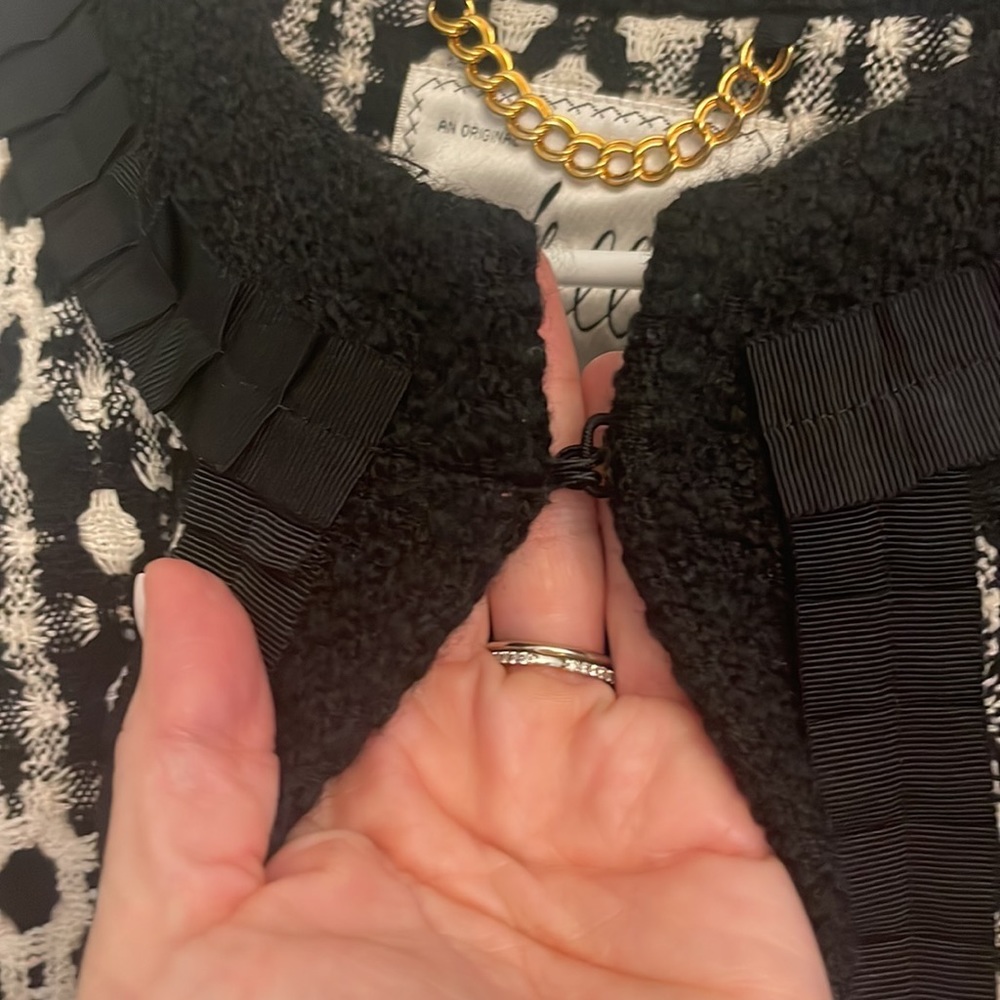 Beautiful Milly jacket - Picture 2 of 4